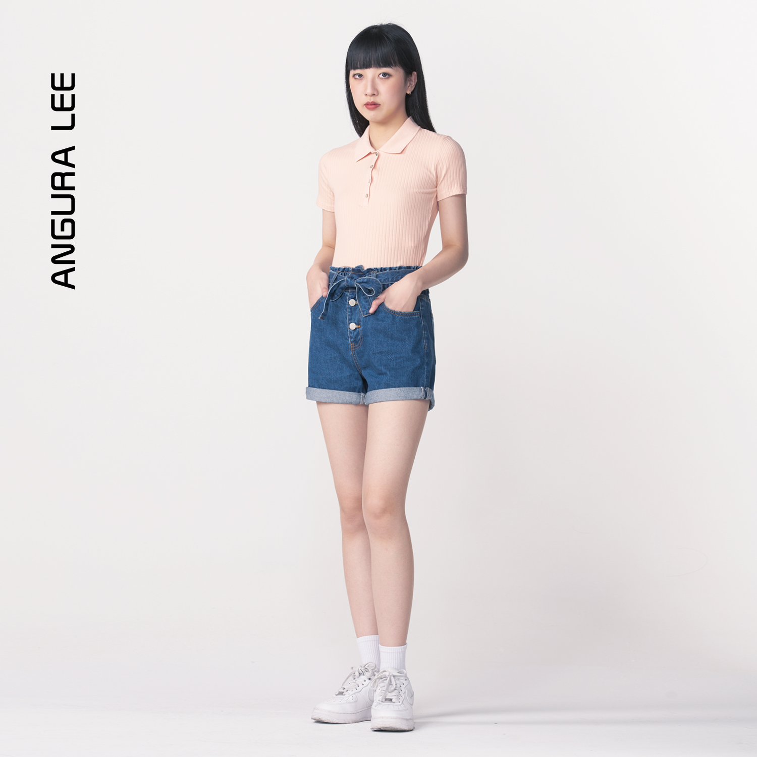 春夏新款經典水洗深藍女裝牛仔短褲